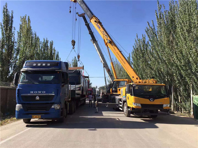 垦利区“省油又稳当”—— 吊车的 “智能节能” 技术